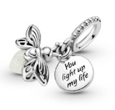 [P762] Charm colgante mariposa blanca 'You Light Up My Life'