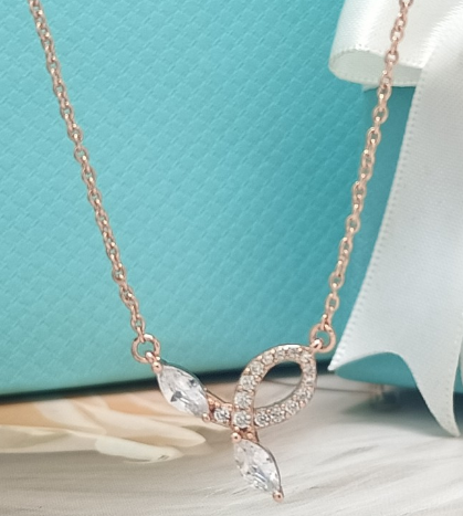 Collar Tiffany Lazo Hojas Marquise Oro Rosa