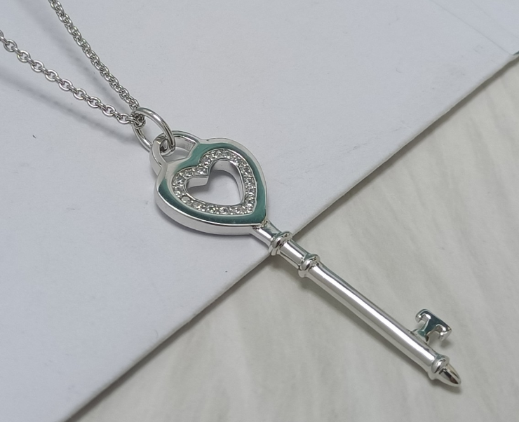 [N0027-2] Collar Tiffany llave corazón pavé plateado