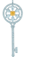 [N0033] Charm llave corona pavé acento amarillo