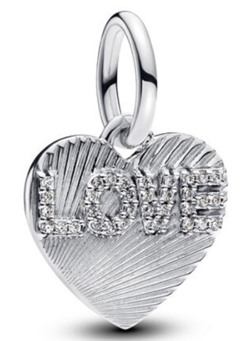 [793604C01] Charm colgante corazón grabado LOVE en pavé