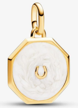 Charm colgante medallón herradura esmalte blanco baño dorado