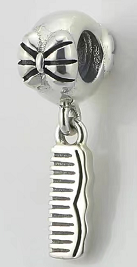 Charm colgante peine plata con argolla de lazo
