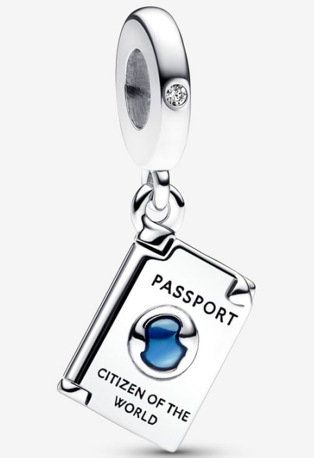 Charm colgante pasaporte Citizen of the World