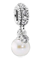 Charm colgante perla blanca con dije de circonia