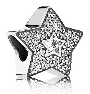 Charm estrella pavé calada Pandora
