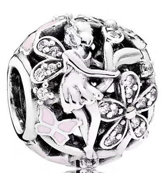 Charm hada alada calada con flores