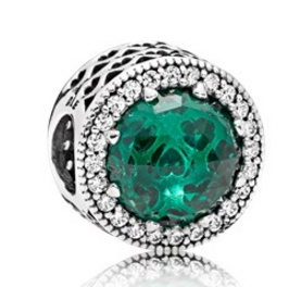Charm Pandora halo corazón calado verde