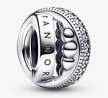 [CH296] Charm logo Pandora pavé Signature