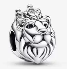 Charm cabeza de león corona plata