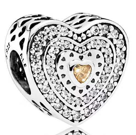 Charm corazón concéntrico calado piedra champán central