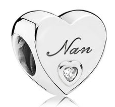 Charm Pandora corazón Nan piedra blanca
