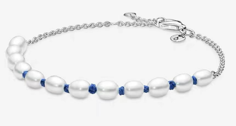 [591689C01] Brazalete Pandora Perlas Cultivadas Cordón Azul
