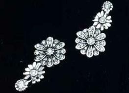 Aretes Pandora Cascada Margaritas Plata