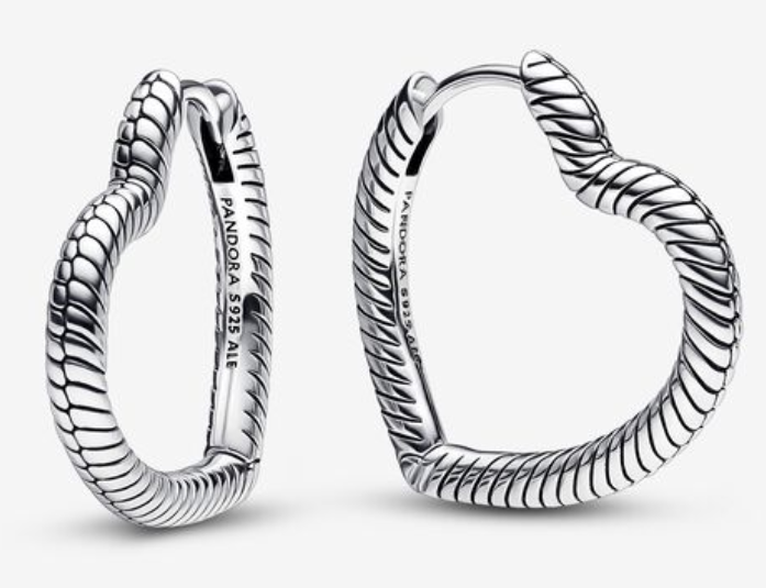 Aretes Pandora aro corazón textura serpiente plata