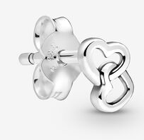 Aretes Pandora corazones entrelazados plata lisa