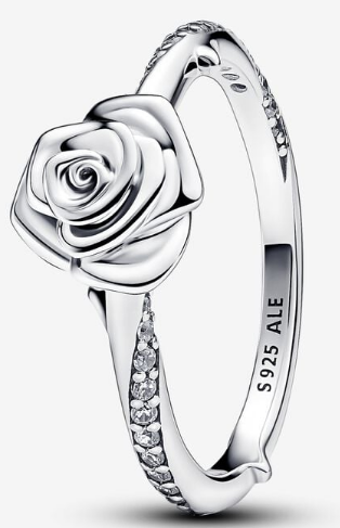 Anillo Pandora rosa esculpida con banda pavé