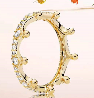 Anillo Pandora corona pavé oro