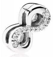 Charm Infinito Mitad Pavé de Circonias