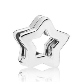 Charm Pandora estrella calada plata